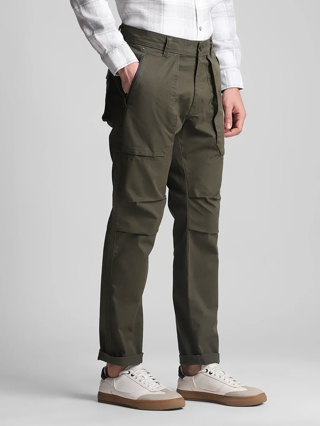 6 Pocket Olive Twill Cargo Pant - Image 5