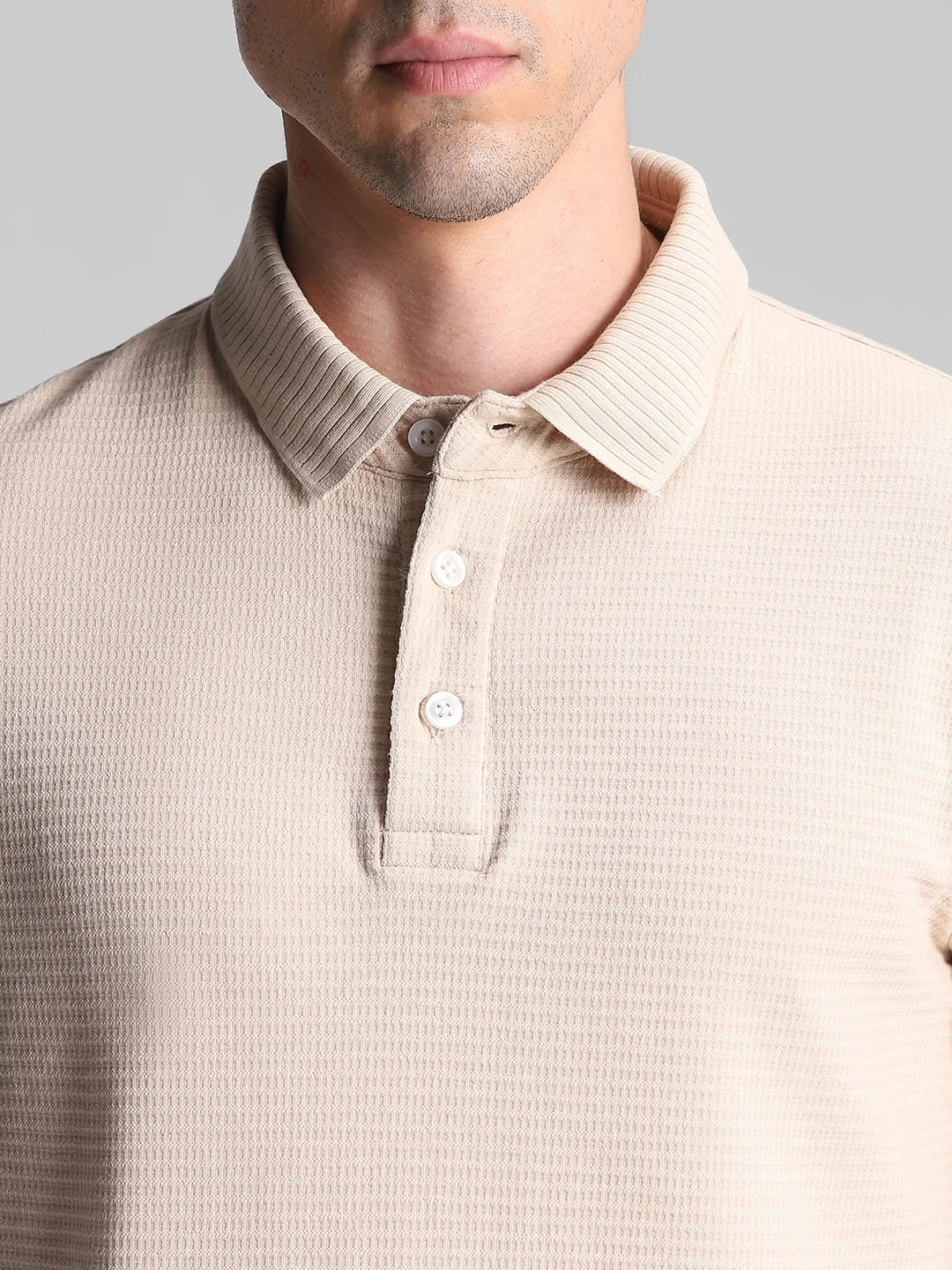 Beige Melange Solid Polo T-Shirt - Image 4