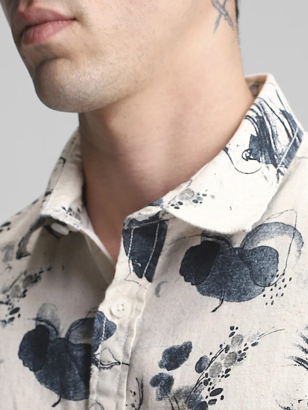 Cream Printed Shirt - Image 3
