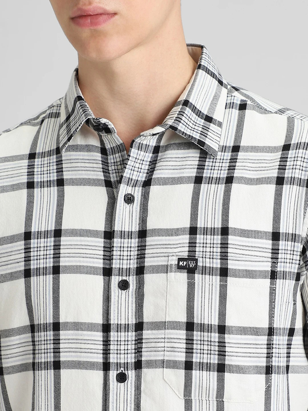 Off White Checks Shirt - Image 3